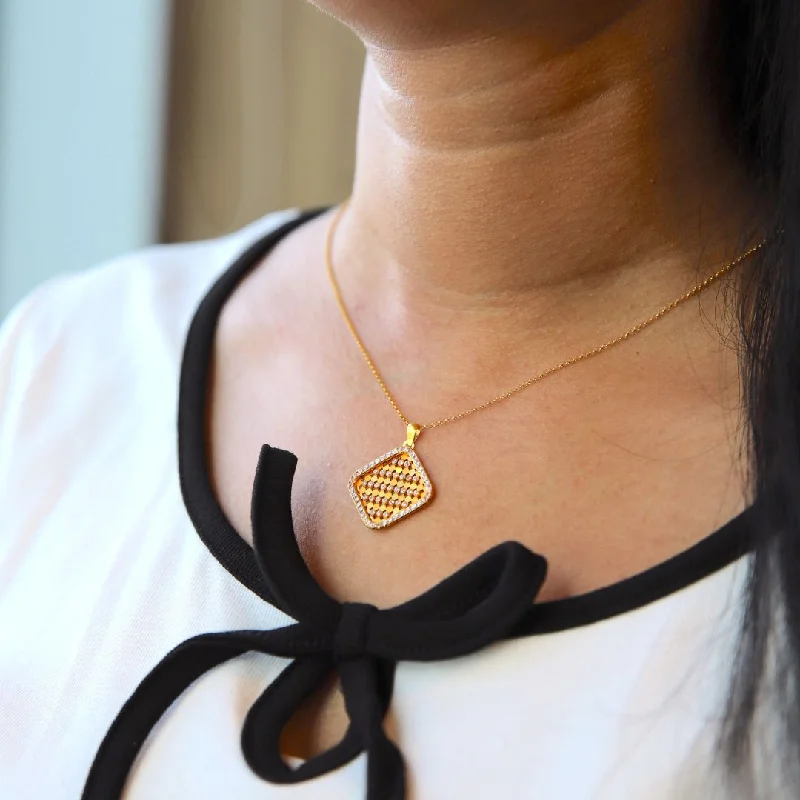 Romantic Necklaces -Gold Necklace (Chain With Square Shaped Pendant) 21KT - FKJNKL21KM9944