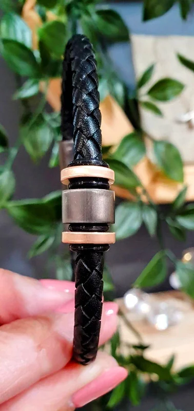 Horoscope Bracelets -Unique & Co Leather Bracelets with a Gunmetal Charm