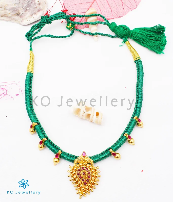 Diamond Necklaces -The Amravana Silver Paisley Ornate Thread Necklace (Green)