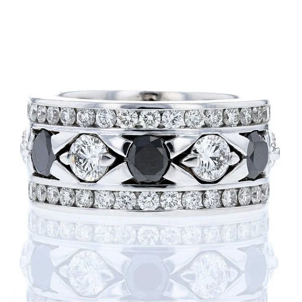 Ladies Rings Simple Style-Black and White Diamond Ring